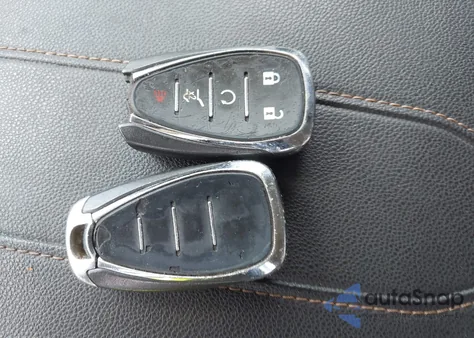 2018 Chevrolet Traverse 1Lt из США, поврежденный, VIN 1GNERGKW5JJ111944